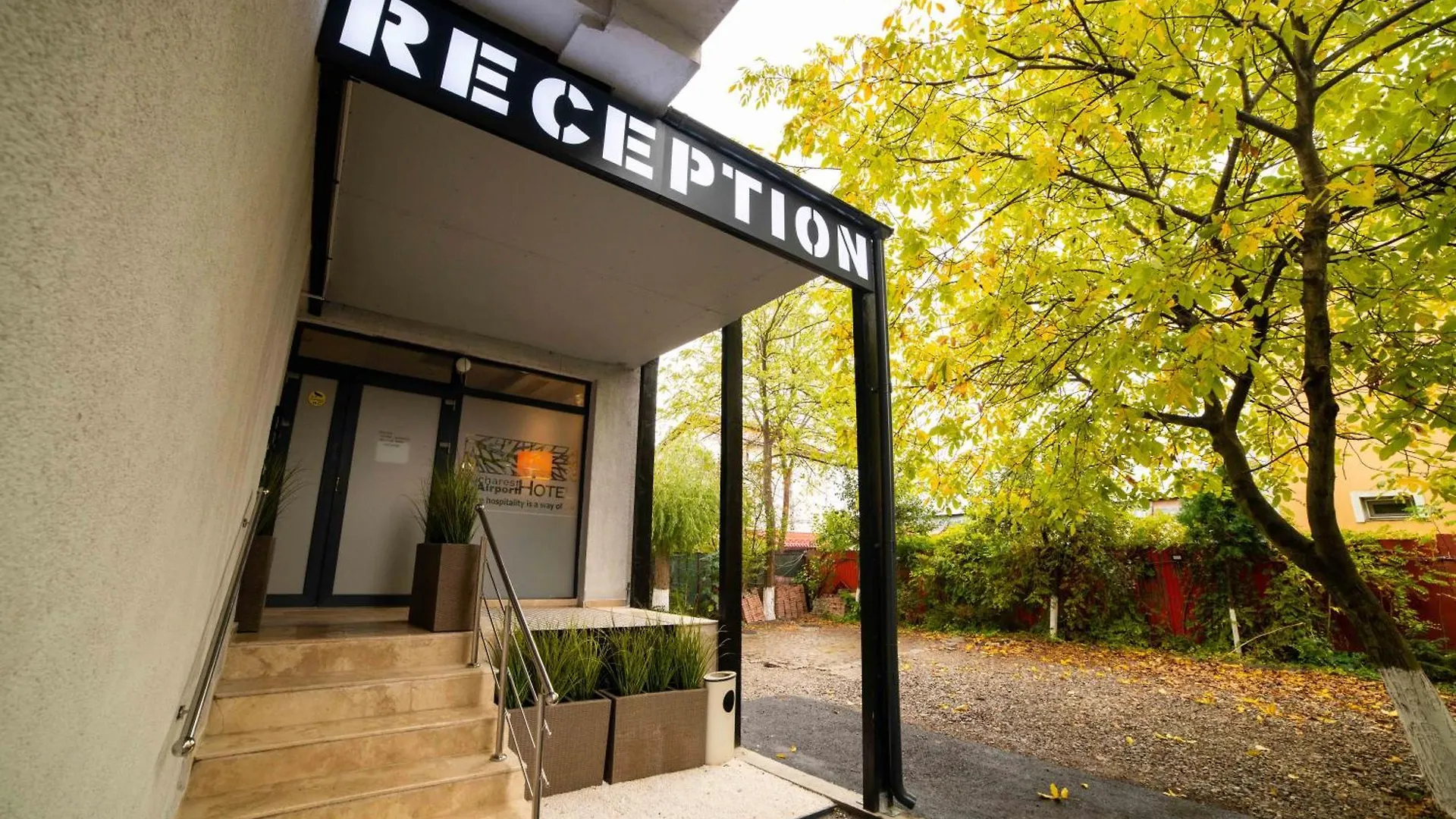 Bucharest Airport Accomodation contacts